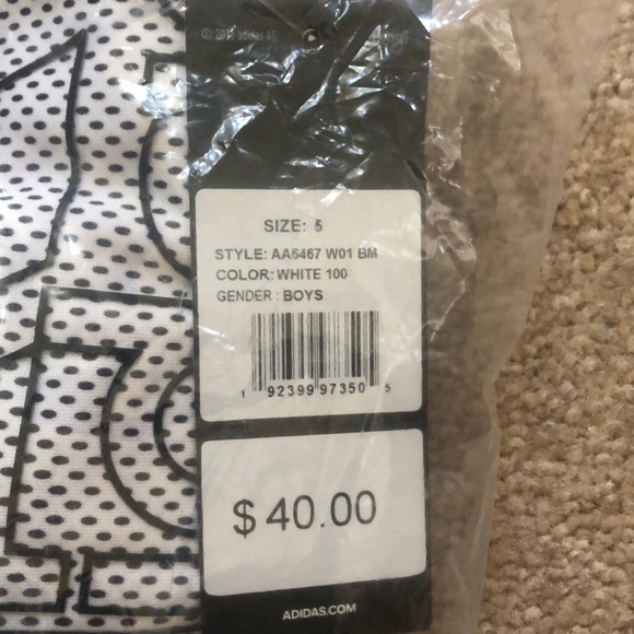 NWT Adidas boys Printed Pullover Sweatshirt - Picture 4 of 5